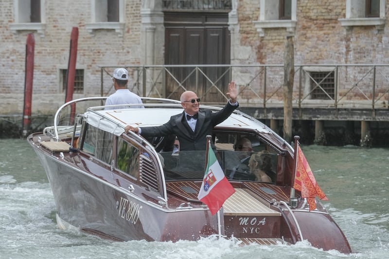 Jeff Bezos was all smiles as he headed to his wedding ceremony.