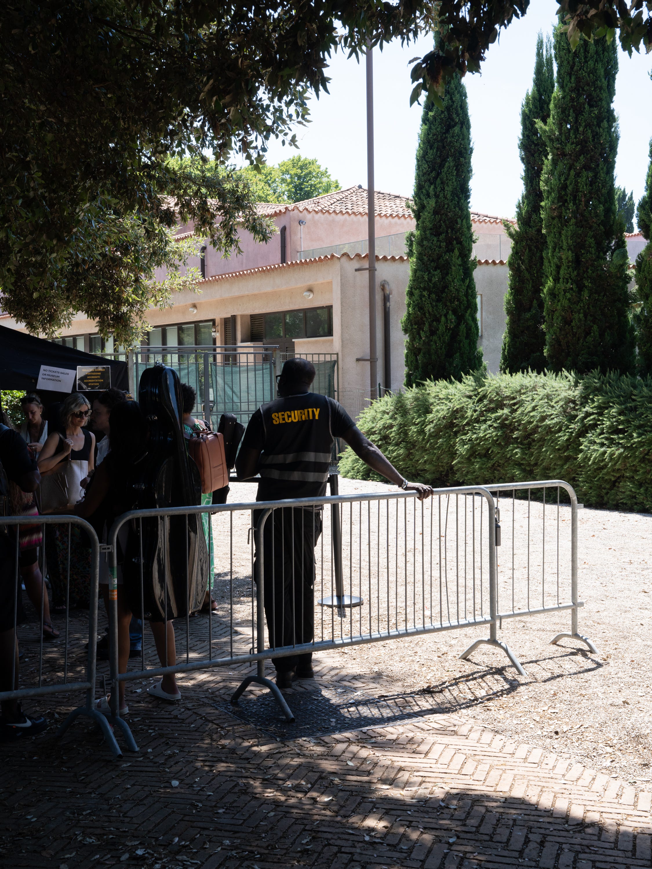 Security checkpoint