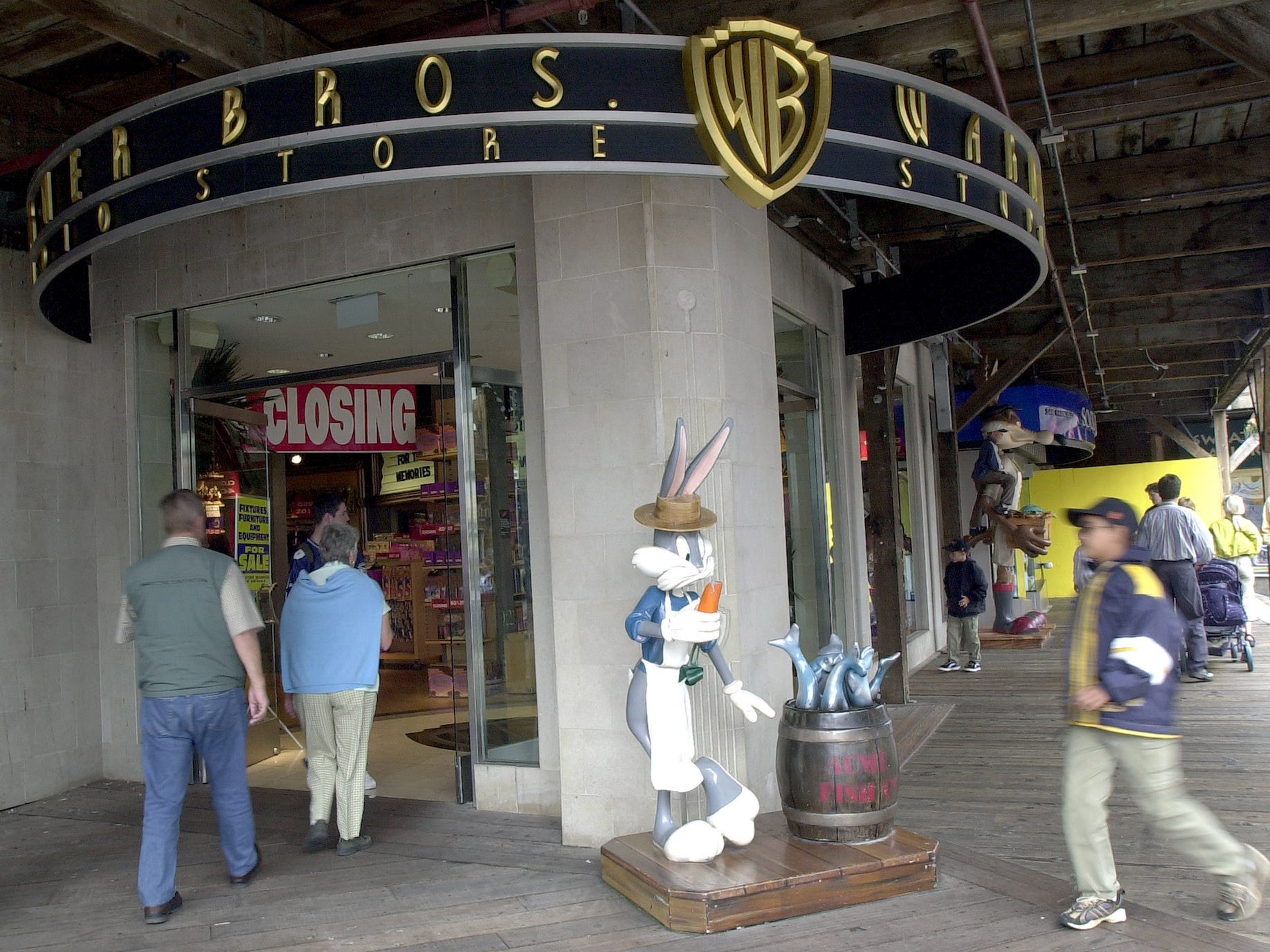 warner bros studio store