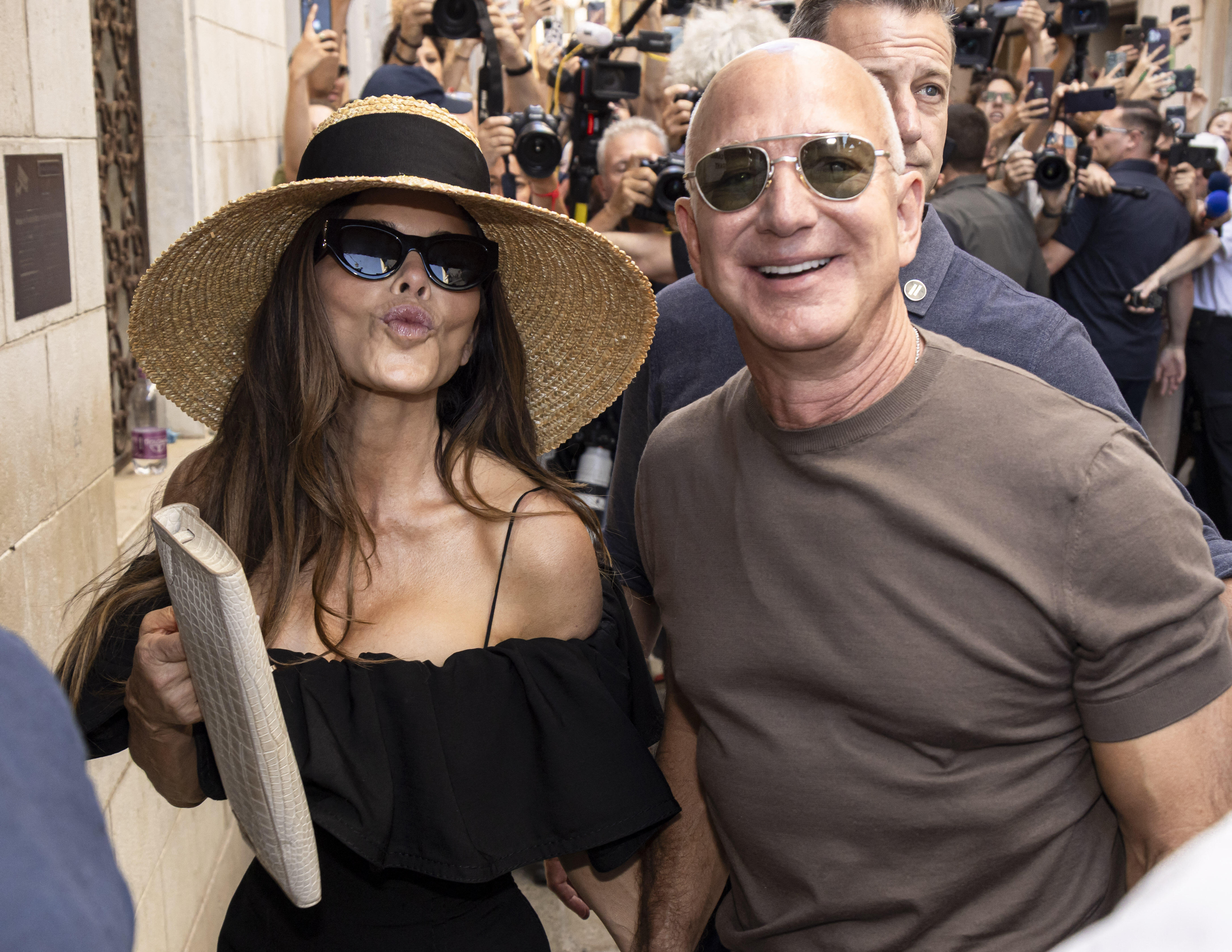 Lauren Sánchez and Jeff Bezos in Venice