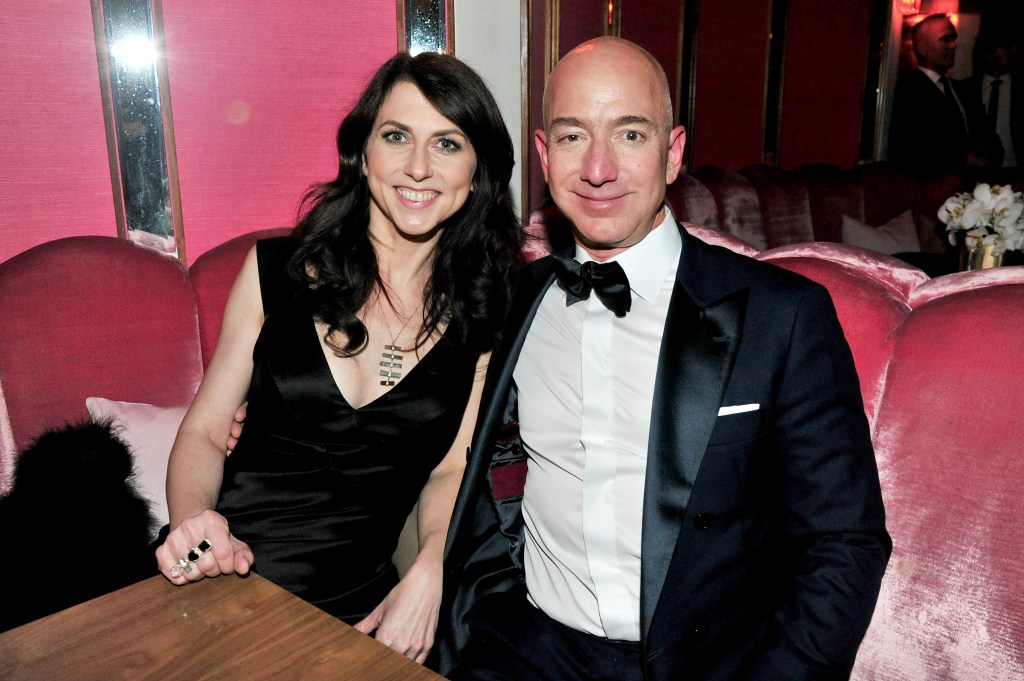 Jeff Bezos and Mackenzie Scott in February 2017