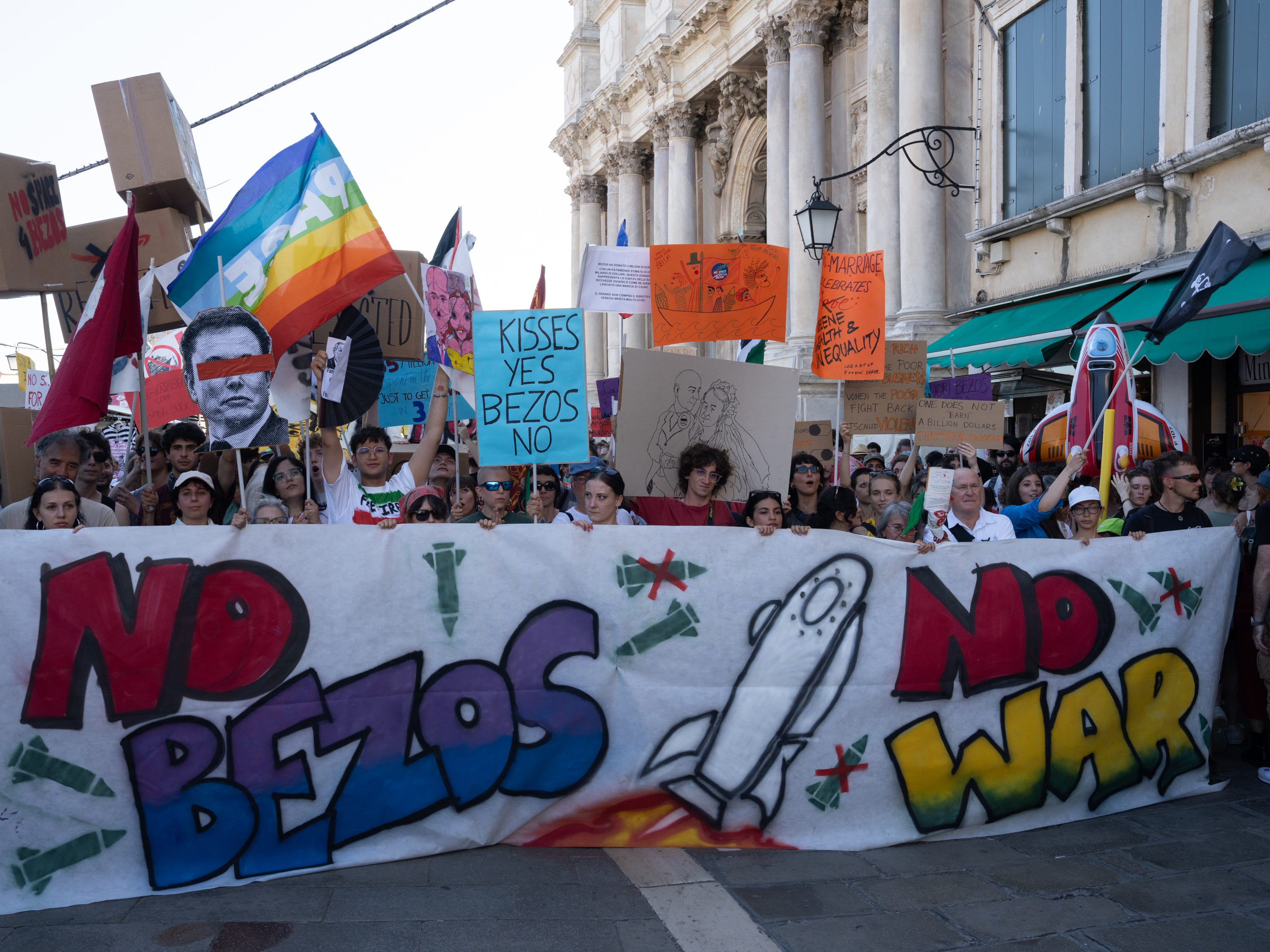 Protesters gather in Venice to demonstrate against Jeff Bezos' wedding.