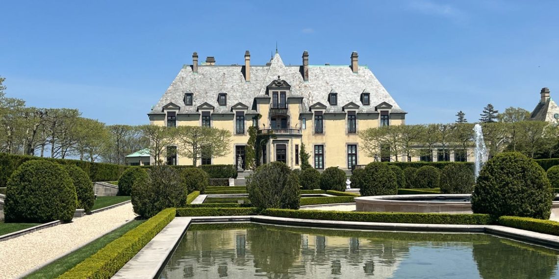See inside Oheka Castle, the 127-room Long Island estate that inspired ‘The Great Gatsby’
