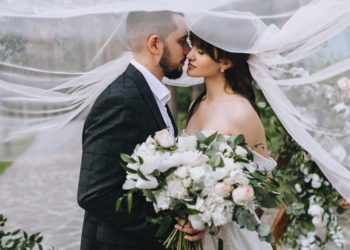 As a seasoned wedding planner, here are 10 of the best ideas I’ve ever seen at weddings