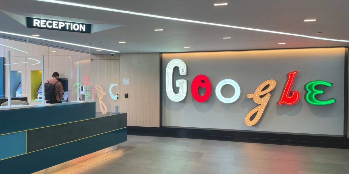 5 Googlers who started as interns share their advice on securing a full-time offer