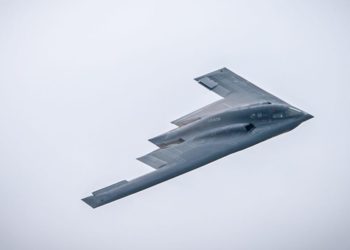 What’s it like to fly a B-2 bomber for 2 days straight? Here’s what record-holding pilots say.