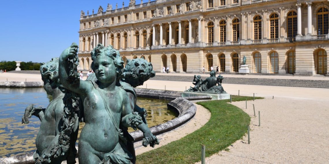 The Palace of Versailles wants you to talk to statues through OpenAI’s tech. But the statues don’t seem that interested in chatting.