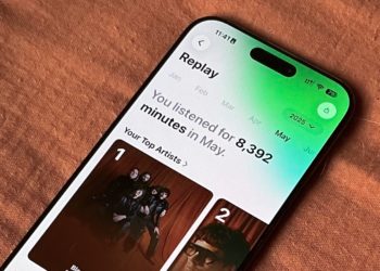 Apple Music Replay looks stunning in iOS 26