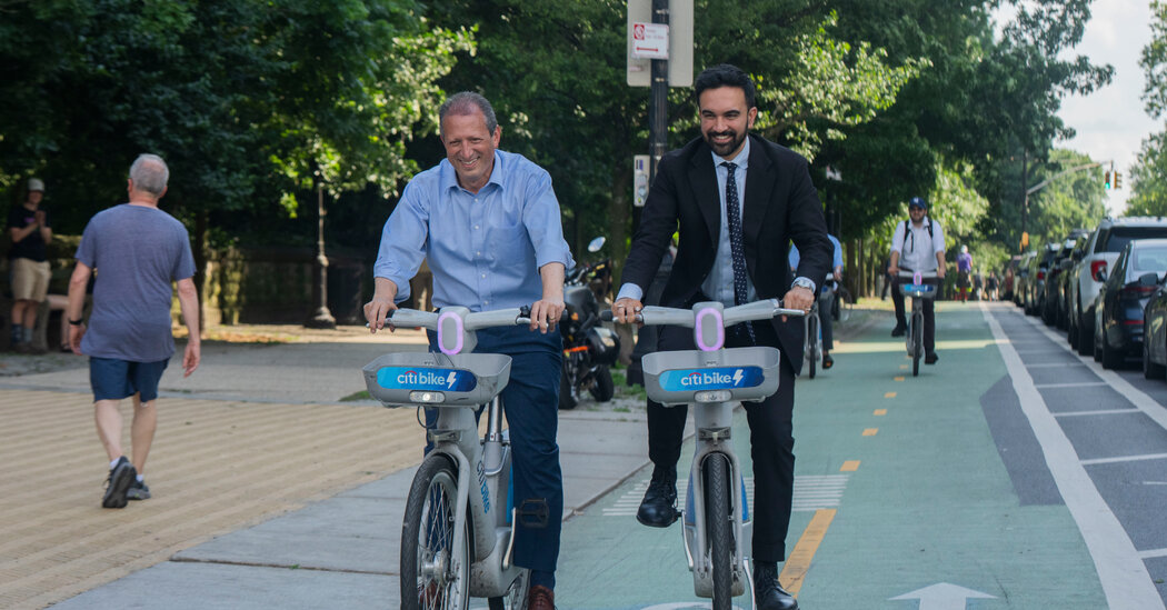 As N.Y.C. Mayoral Primary Nears, Money Talks as Mamdani Walks