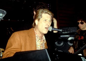 Brian Wilson’s Friend Remembers First Night “Pop Genius Turned Up At The Door For A Pizza”