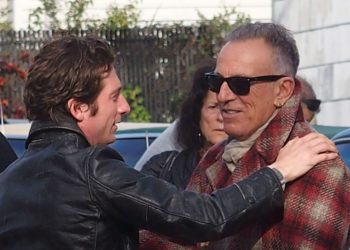 Bruce Springsteen Says Jeremy Allen White Was “Wonderfully Tolerant” Of The Boss’ Biopic Drop-Ins