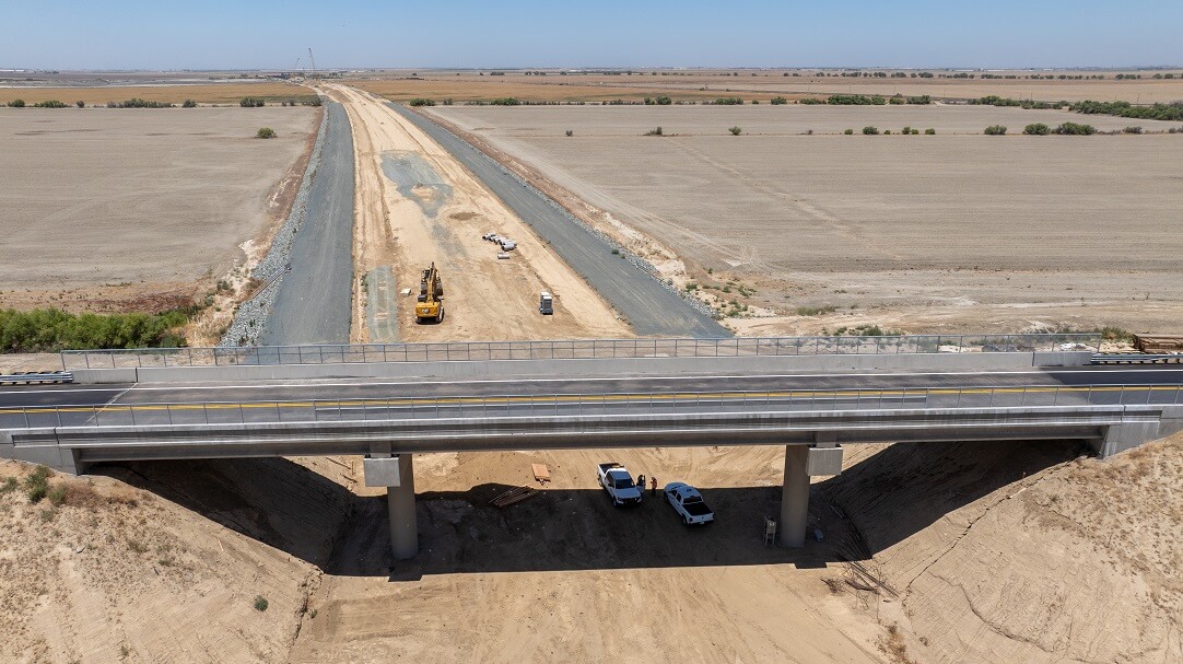 California high-speed rail progress seen in new images