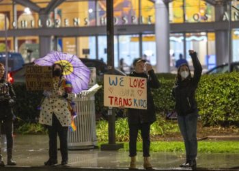 Children’s Hospital Los Angeles halts transgender care under pressure from Trump