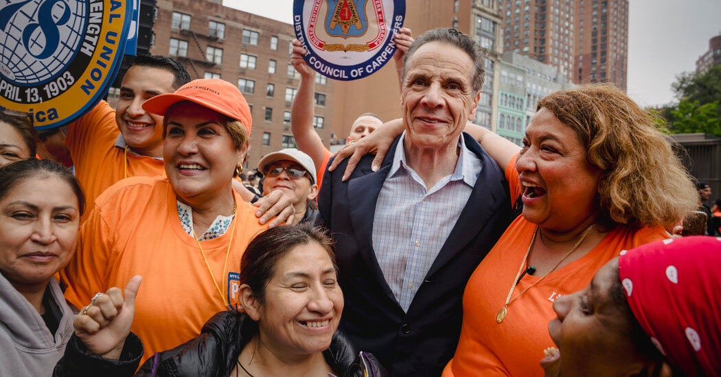 Clyburn Endorses Cuomo, Helping Him Broaden His Appeal to Black Voters