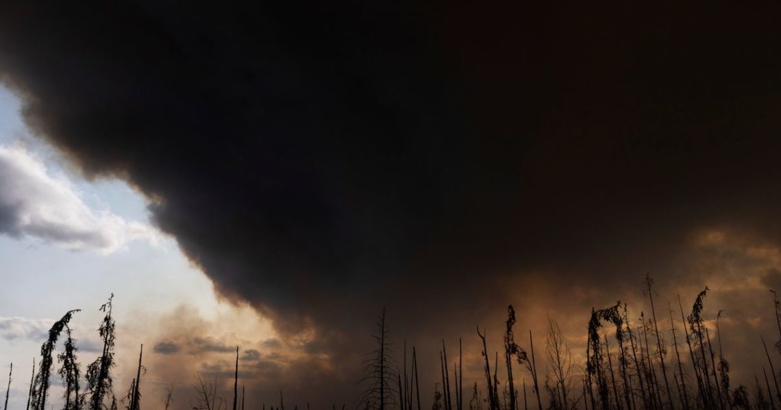 Data capturing hot spots and burned acres show Canada wildfire season off to wild start