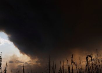 Data capturing hot spots and burned acres show Canada wildfire season off to wild start