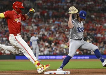 Dodgers shut out by Sonny Gray and Cardinals for their fourth loss in six games