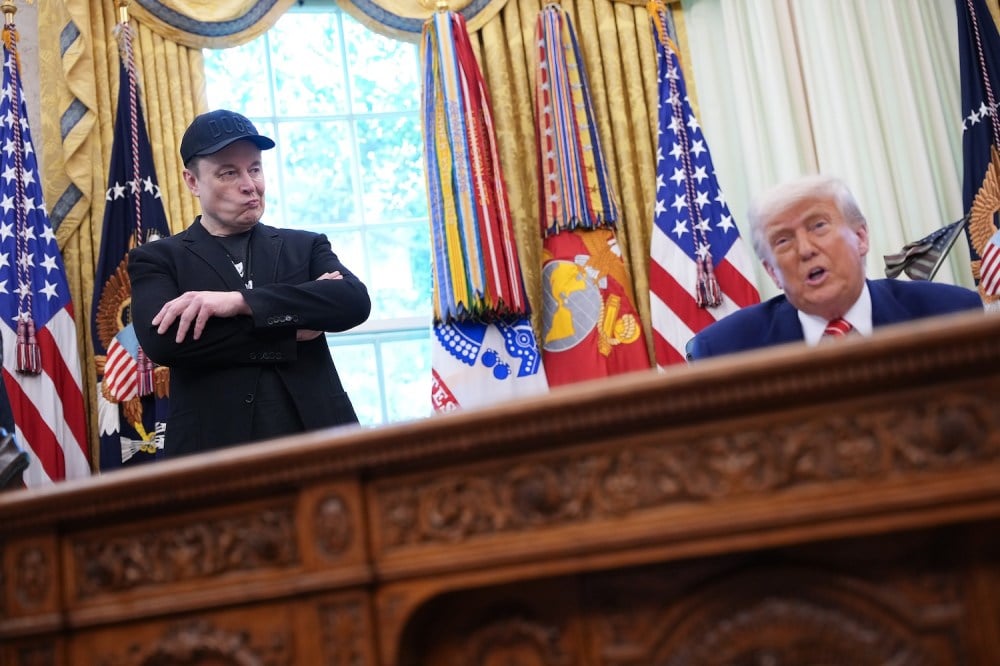 Elon Musk Just Picked a Fight He Cannot Win DNyuz Elon Musk Just Picked a Fight He Cannot Win DNyuz