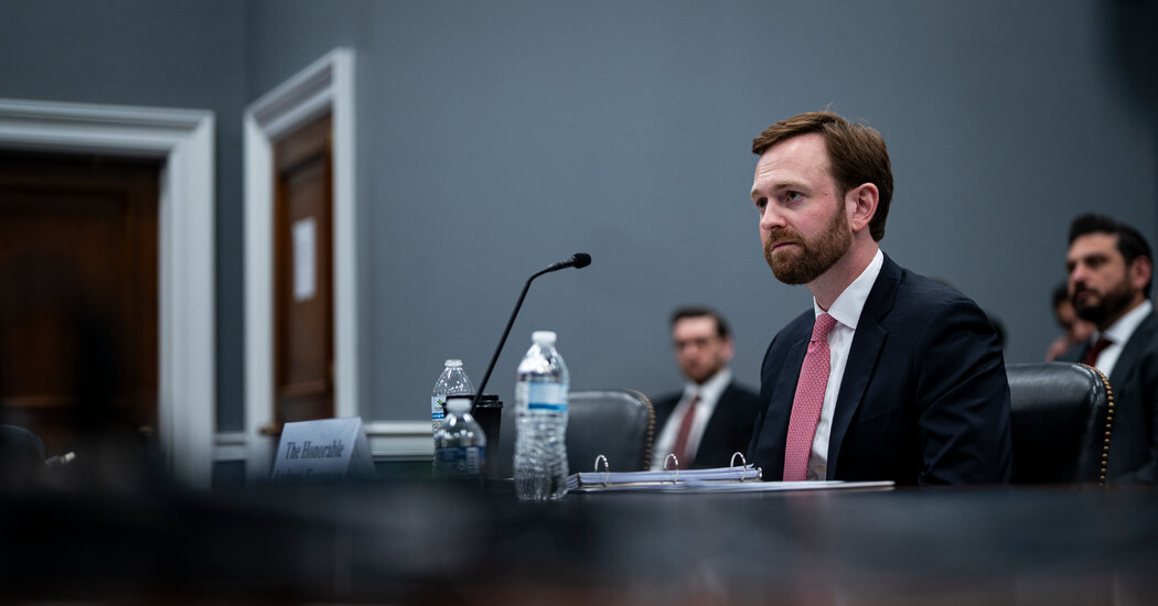 F.T.C. May Hit a Mega Ad Merger With an Unusual Rule: No Boycotting