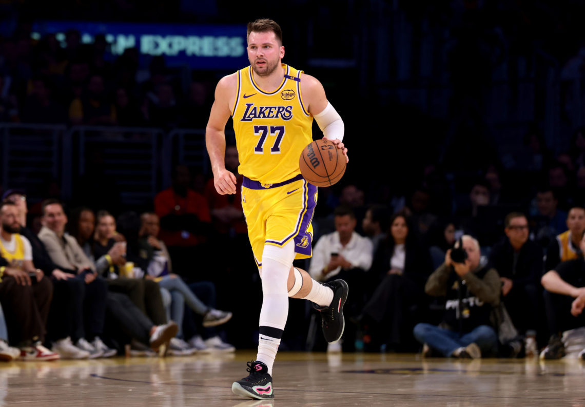 Hall of Famer Don Nelson to Wear Luka Doncic Shoes in Protest of Mavericks Trade
