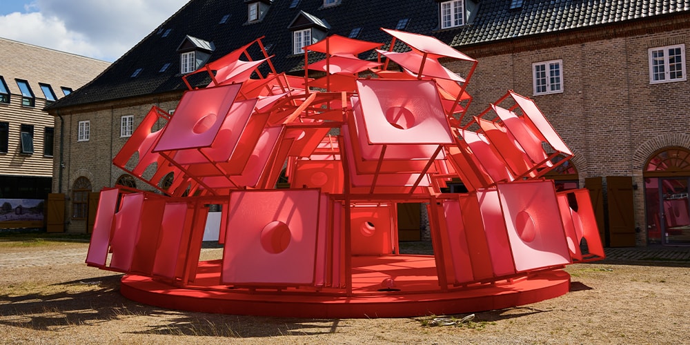 Henrik Vibskov Reimagines Verner Panton’s Panthella Lamp in Immersive 3daysofdesign Light Installation