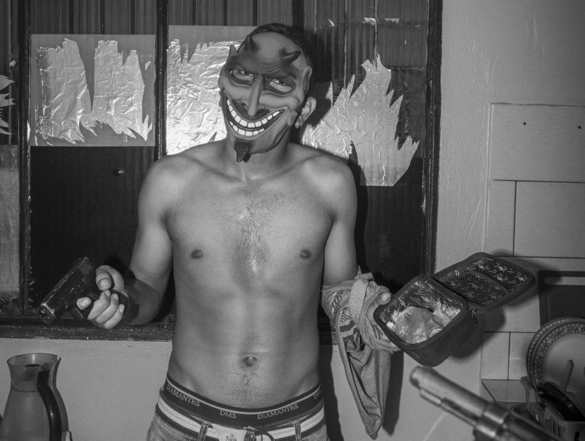 How I Photographed the Most Violent Places in South America, and Survived