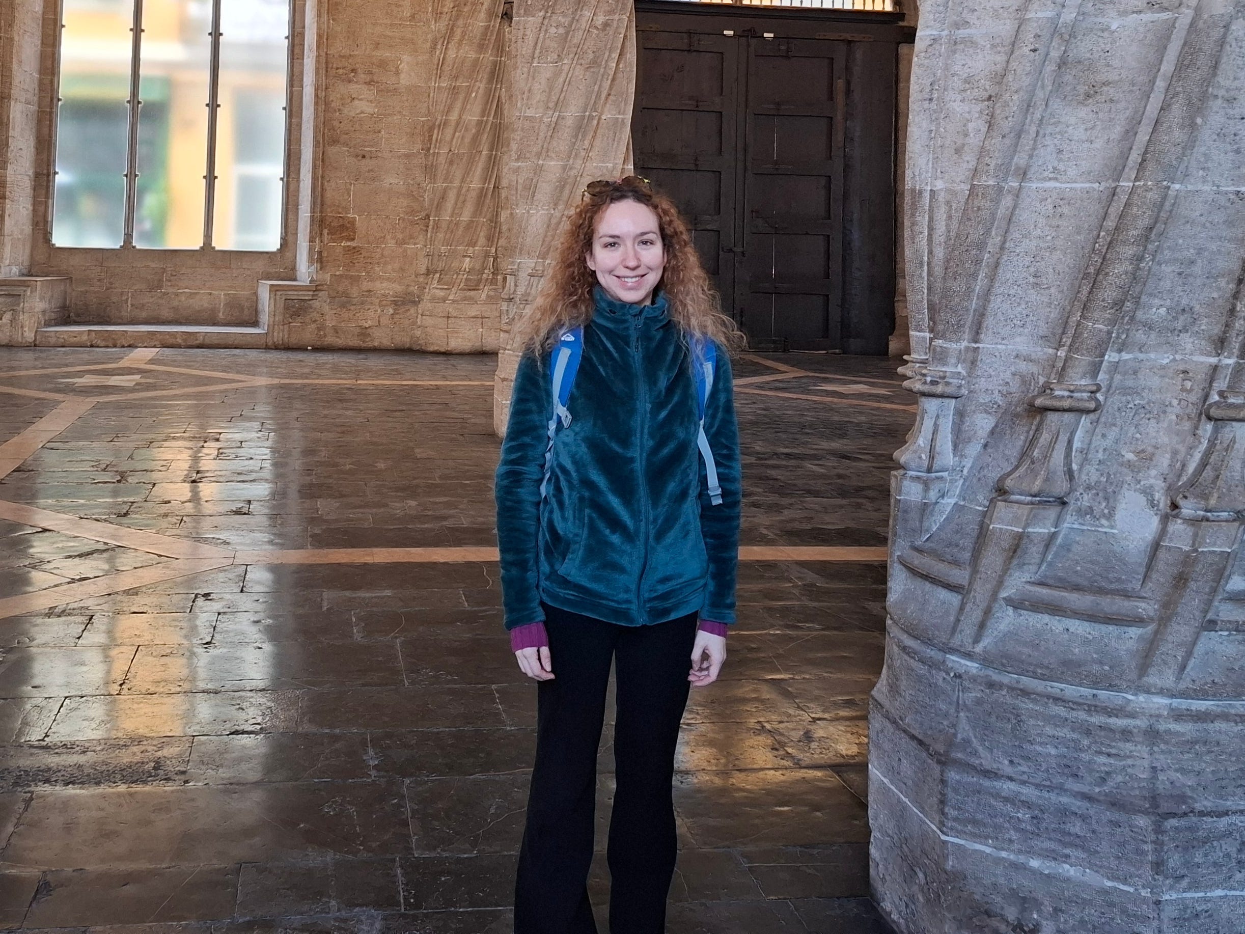 The author posing at Lonja de la Seda.