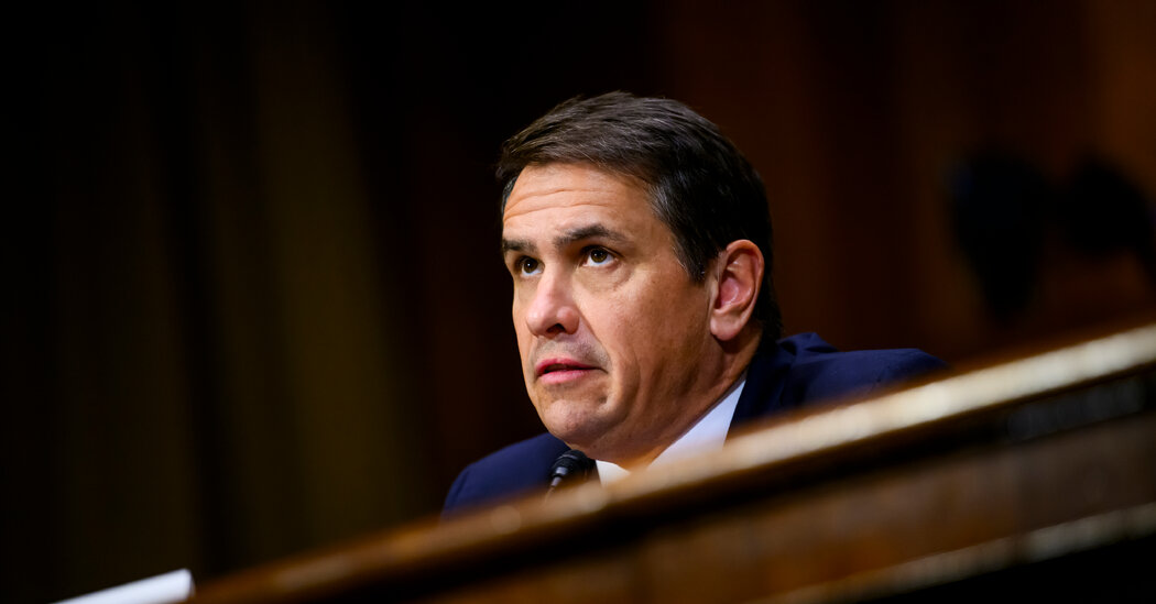 Justice Dept. to Take Narrow Approach to Prosecuting Corporate Bribery Abroad