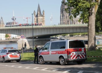 Major TV Events Continue In Cologne Despite Huge Evacuation While German City Deals With WWII Bombs