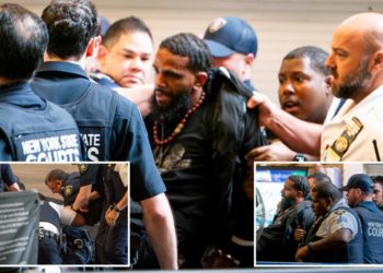 Maniac barges into NYC courthouse and slashes officers in the neck, face in chaotic scene