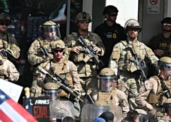 Marines Stand Tall in Face of Verbal Onslaught in LA Protest