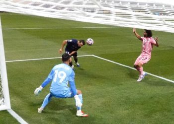 Neves scores two as PSG thrash Inter Miami to reach Club World Cup quarters