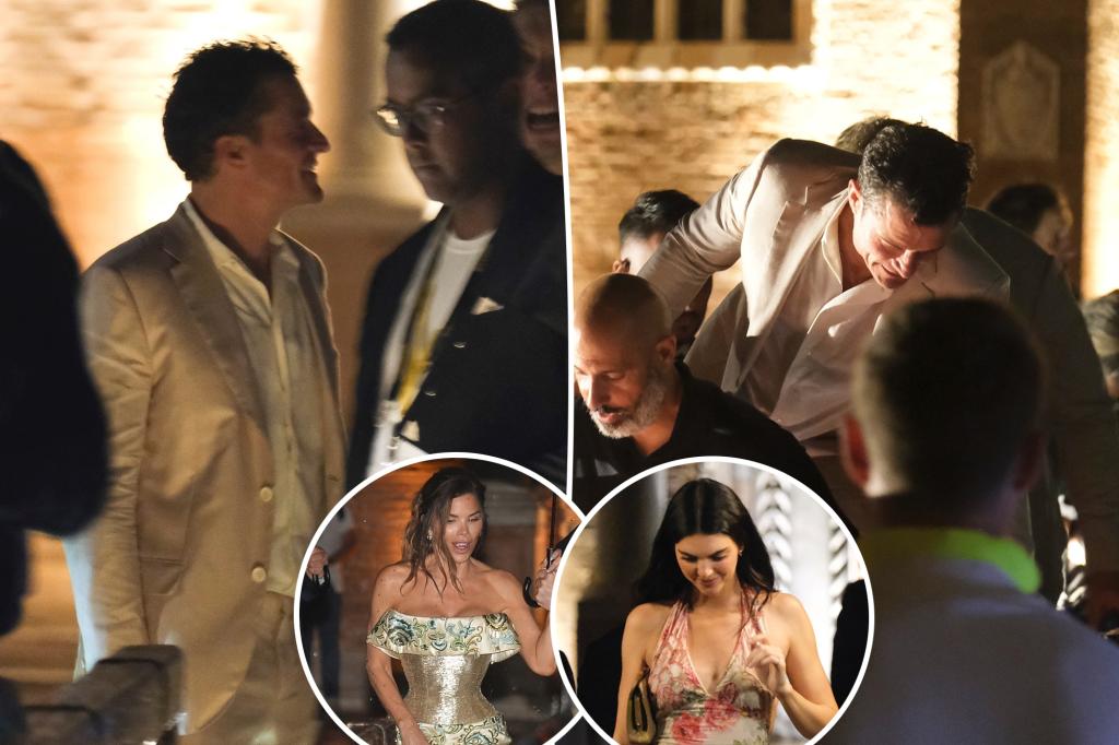 Newly single Orlando Bloom enjoys night out with friends at Jeff Bezos, Lauren Sánchez’s pre-wedding party in Venice