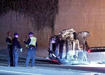 Off-duty sheriff’s deputy and companion step out of car on to freeway, die in early-morning crash