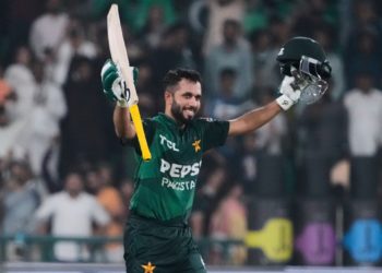 Pakistan beat Bangladesh by 7 wickets, sweep T20 series as Haris hits 107
