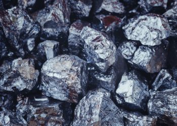 Researchers found three minerals never before catalogued on Earth