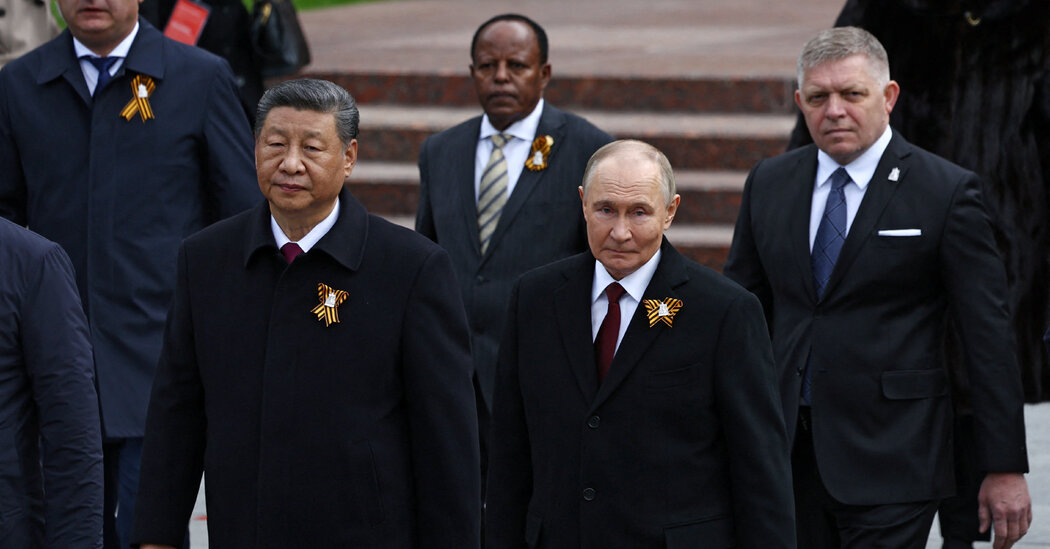 Russia’s Spy Hunters Are Suspicious as Putin Moves Closer to China