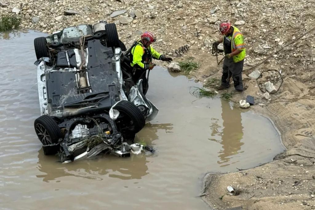 San Antonio death toll rises to at least 11 with residents missing after heavy rains, fast floods
