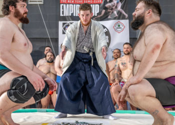Spectating a Tournament of Strength and Solidarity