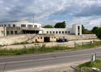 The beautiful but forgotten Bauhaus airport that’s an aviation time capsule