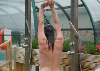 The new nudity: A 21st-century guide to taking off your clothes