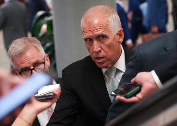 Trump Drives GOP Senator to Quit in Shock Announcement