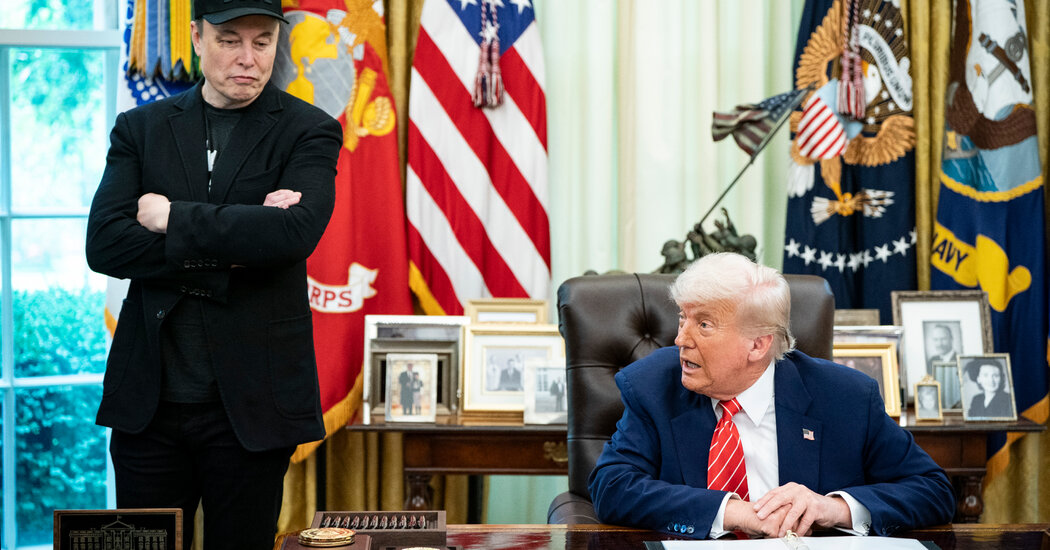 Trump and Musk Fight, and the Internet Pulls Out the Popcorn