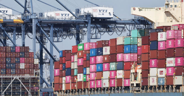 U.S. Economy Contracts in First Quarter as Imports Surge, Spending Slows