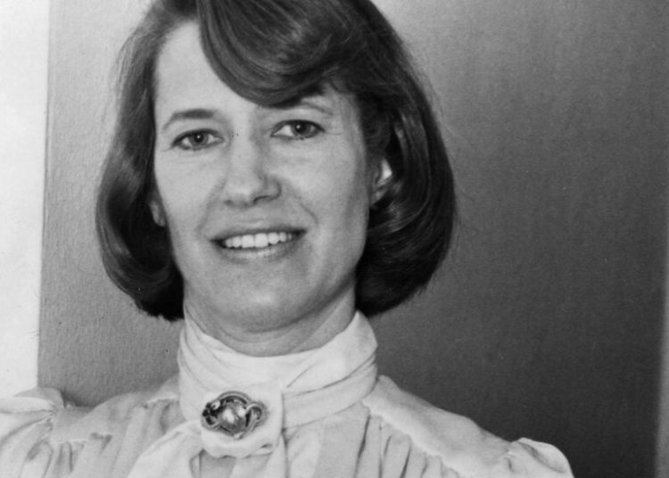 Vicki Goldberg Dies at 88; Saw Photography Through a Literary Lens โ DNyuz