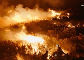 Weekend wildfires continue to burn, force evacuations in Inland Empire