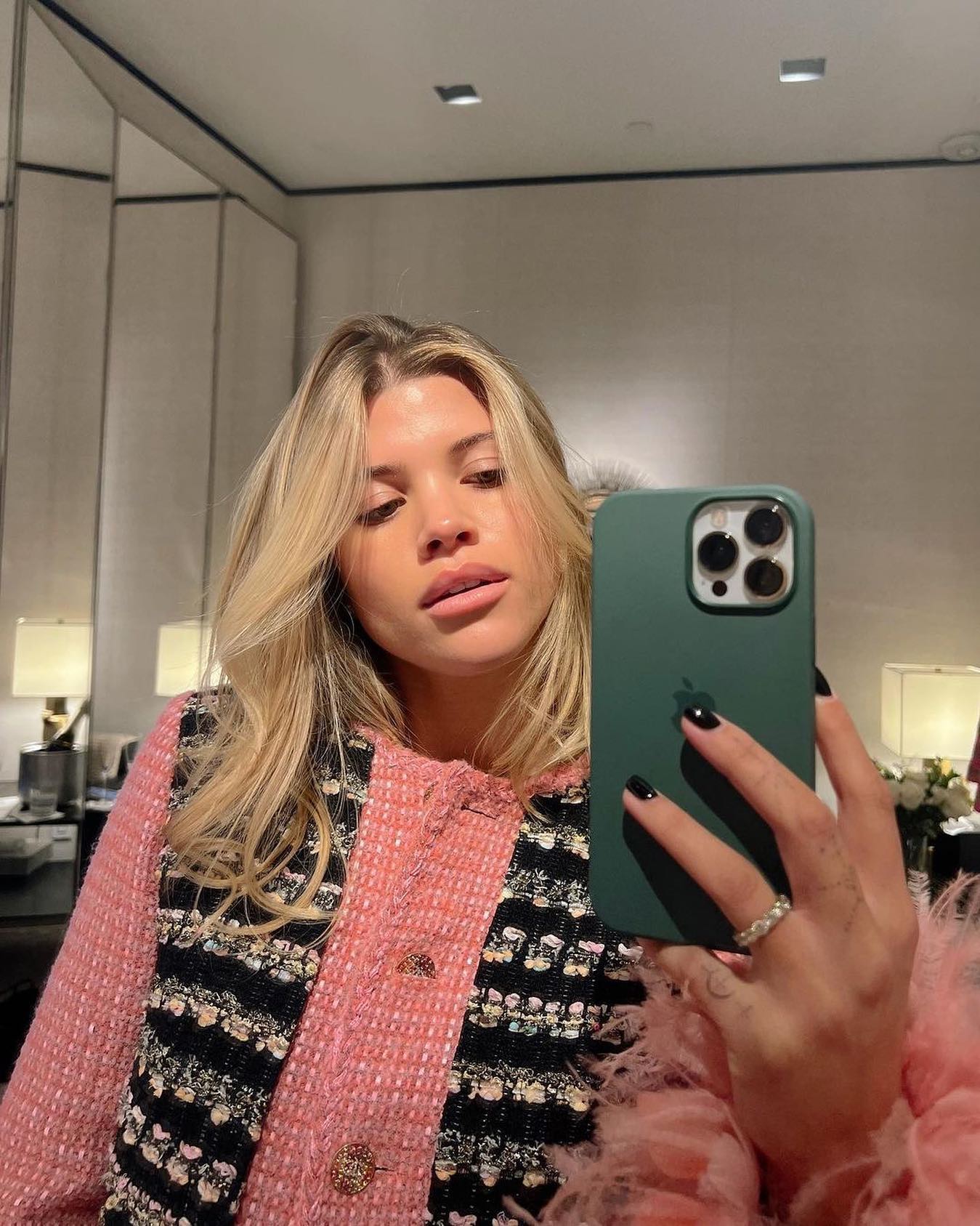 Sofia Richie selfie