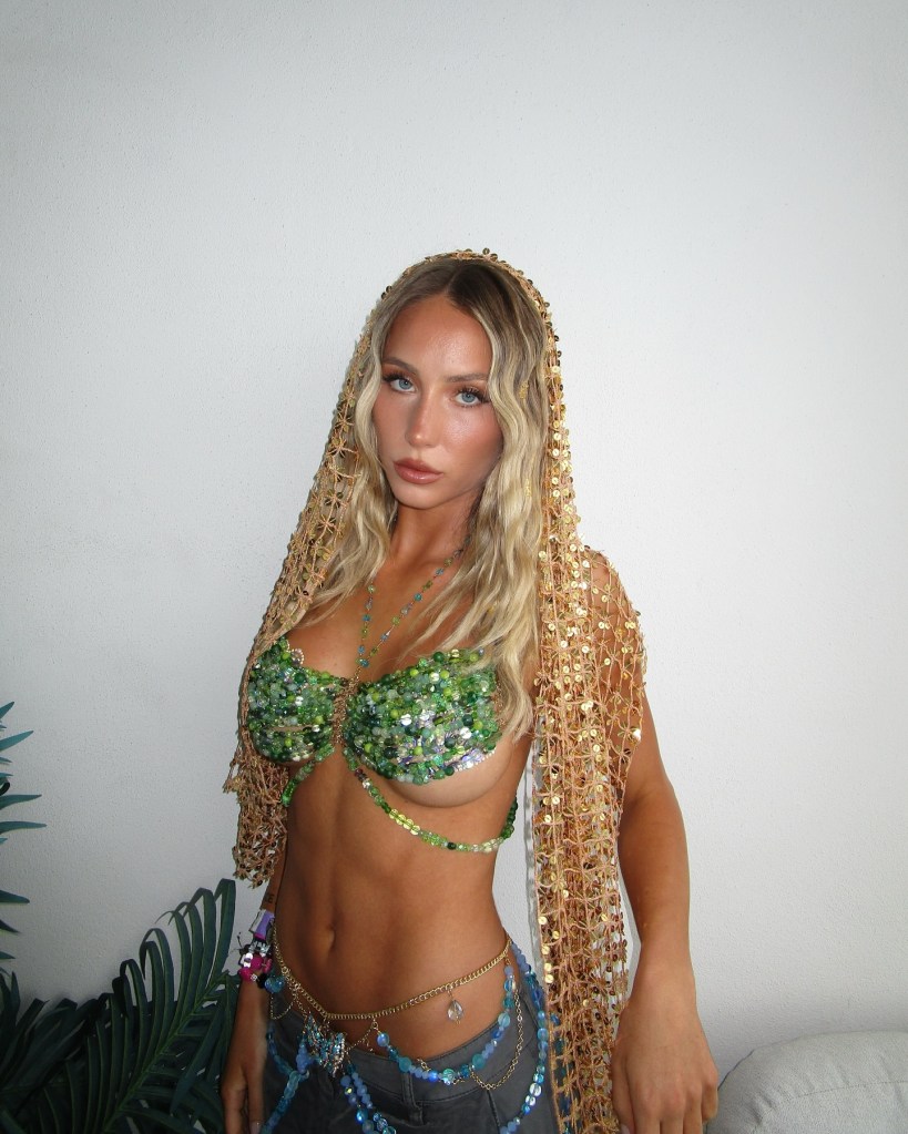 A photo of Alix Earle