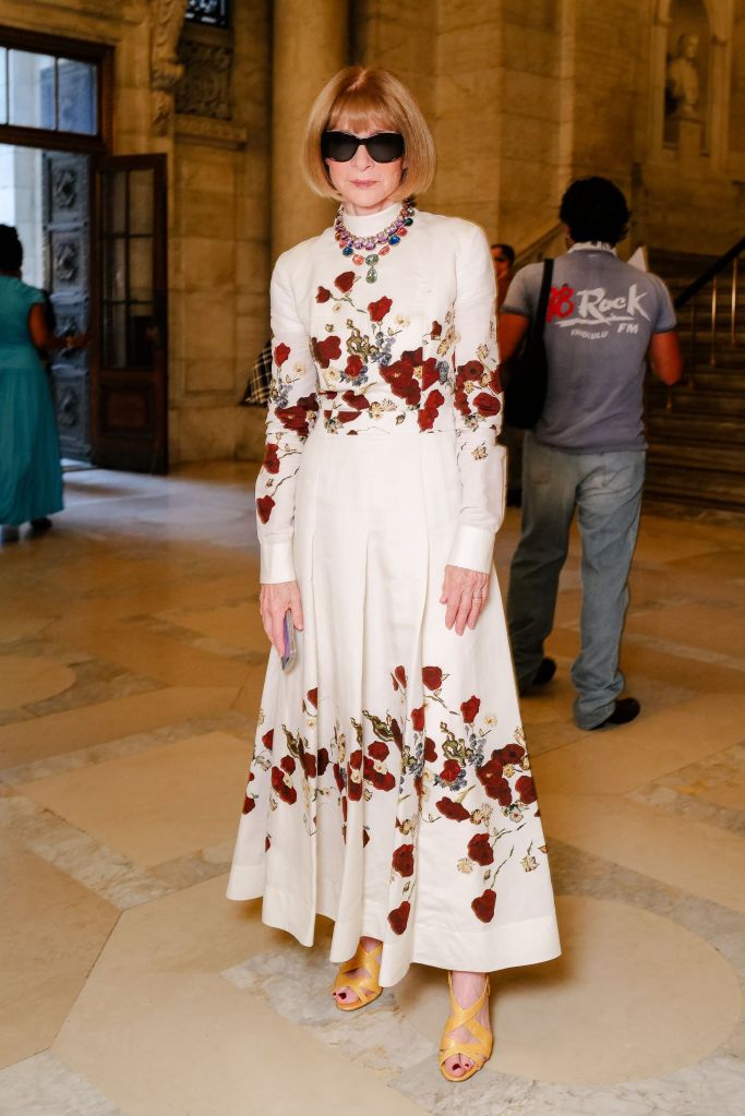 Anna Wintour in a floral outfit at the Marc Jacobs fall 2025 show