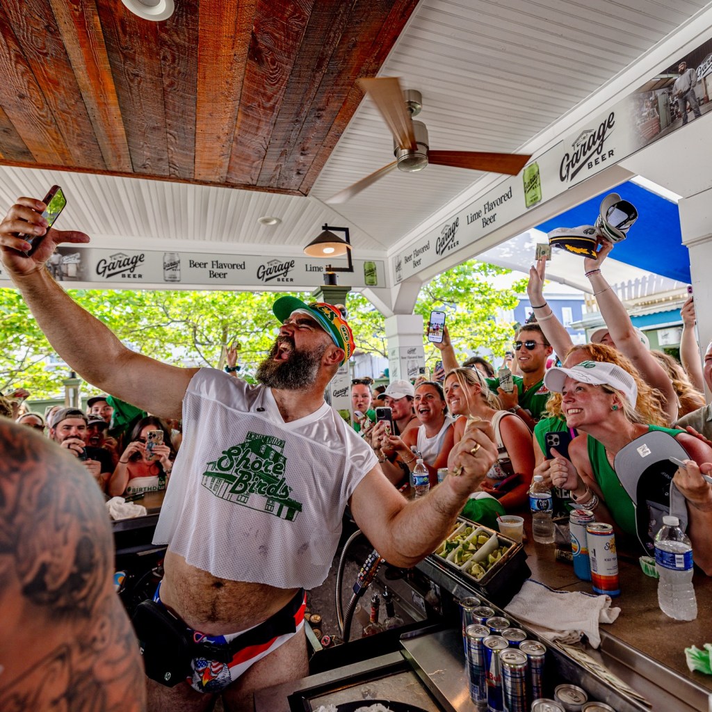 Jason Kelce wears Speedo at charity event